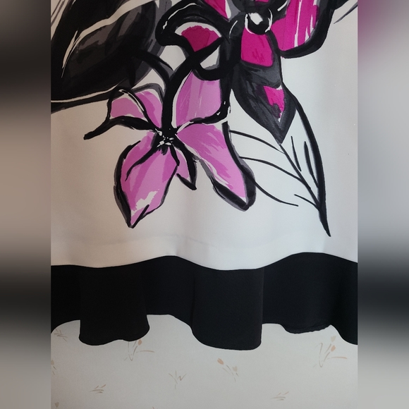 Laundry by Shelli Segall Party dress 👗 - Picture 4 of 7